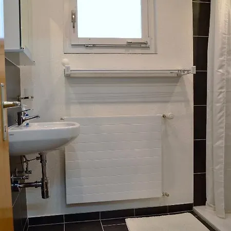 Tgesa Tieni * Sedrun