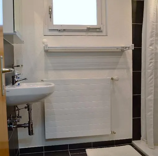 Tgesa Tieni * Sedrun